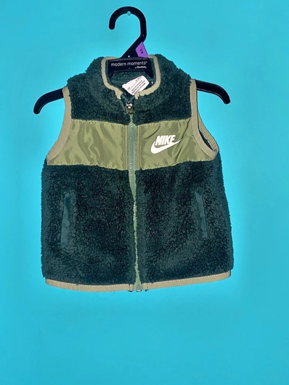 Nike Sherpa Full-Zip Vest Boys Size 12 Green